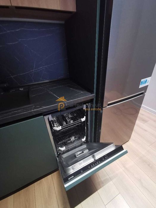 Дава се под наем Двустаен апартамент в Пловдив, Каменица 1 - 74 кв.м за 580 € - Снимка #1