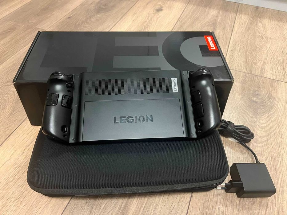 Lenovo Legion Go Z1 Extreme 512GB, impecabilă, cutie + husă oficială