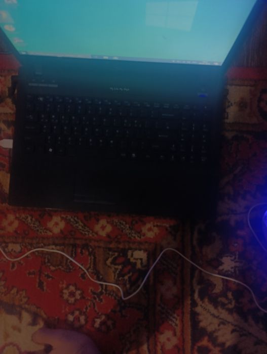 Ноутбук  TG  продаю