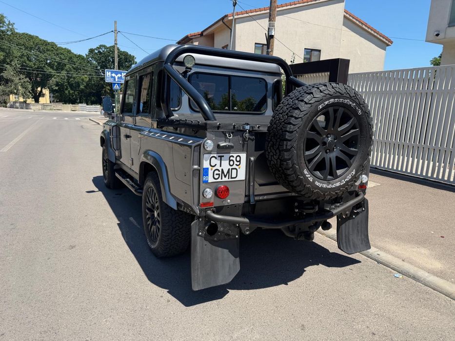 LAND ROVER Defender 2010 — imagine 3