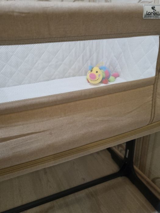 Кошара next to me