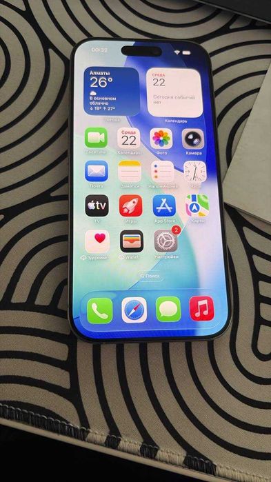 Продаю iPhone 16 Pro 128 GB (eSIM)