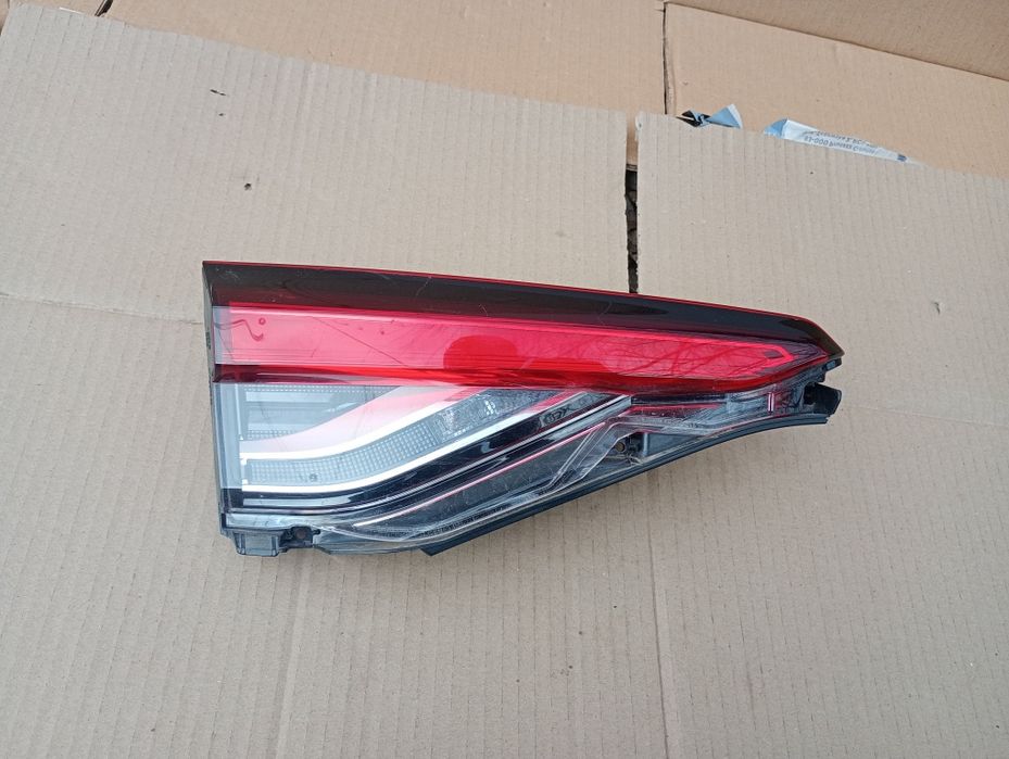 Bara față capotă grilă stop far faruri full led Toyota Corolla 2018+