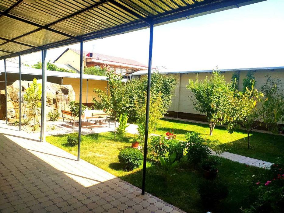 Элитный Ховли сотилади 9 хона 7 сотик Уй Дурмон центр Кибрай рн