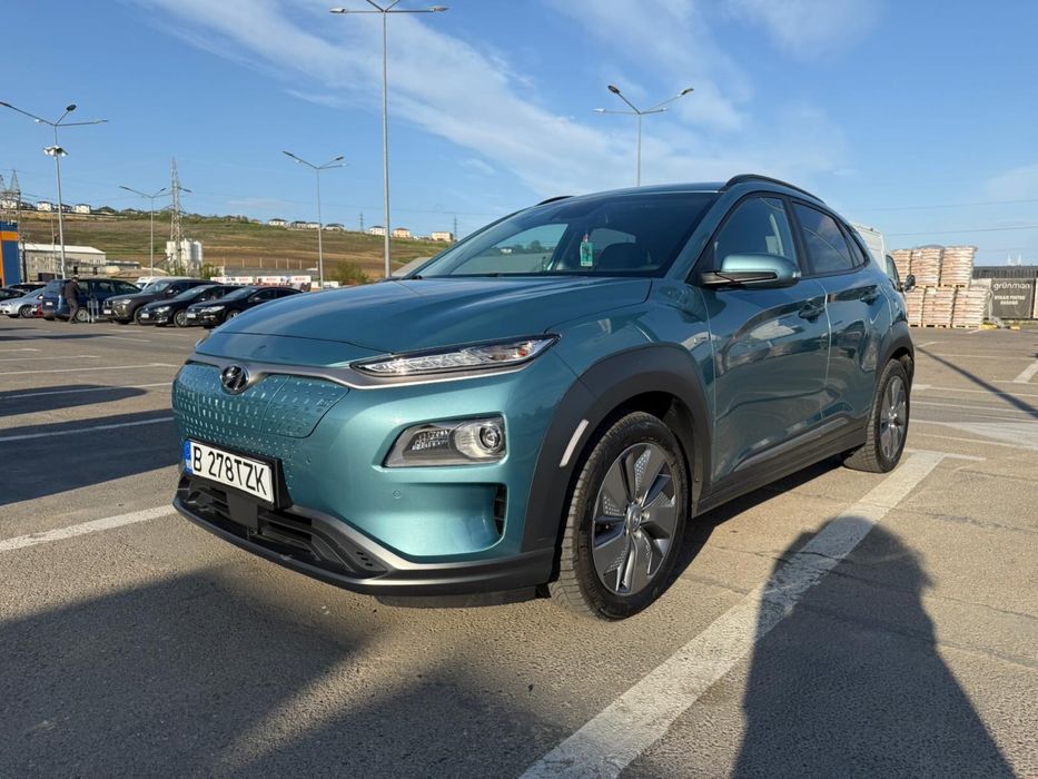 Hyundai Kona EV Premium