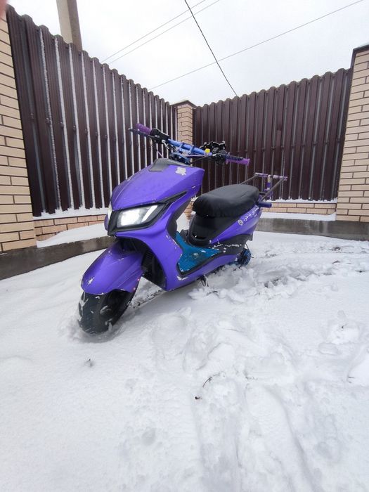 Продам мопед м8 125 кубов стант проект