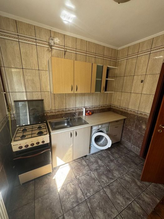 Apartament de închiriat în alea trandafirilor