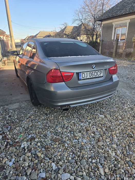 Bmw seria 3, 318i