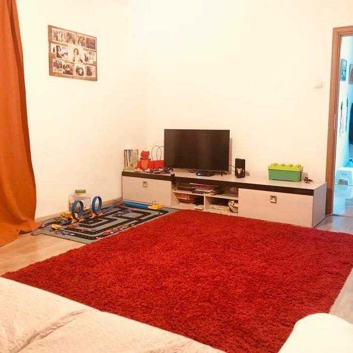 Proprietar vând 2 camere vedere în parcul sebastian