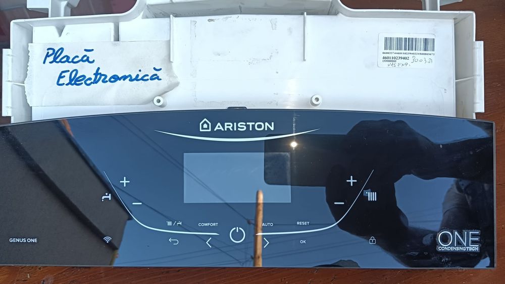 Piese Centrală Ariston Genus One 24
