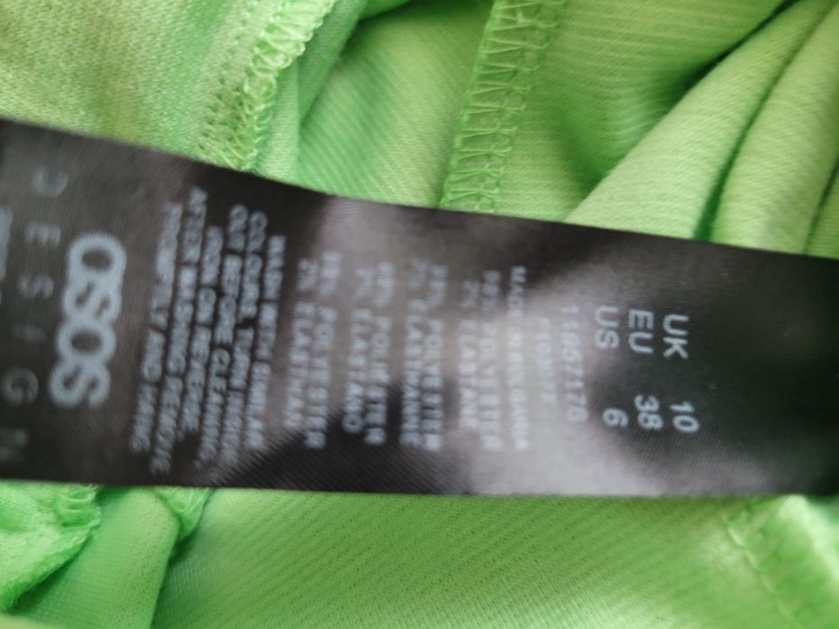 Pantaloni Asos marime M