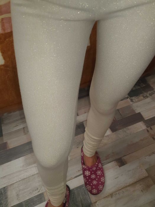 Клин Avin висока талия