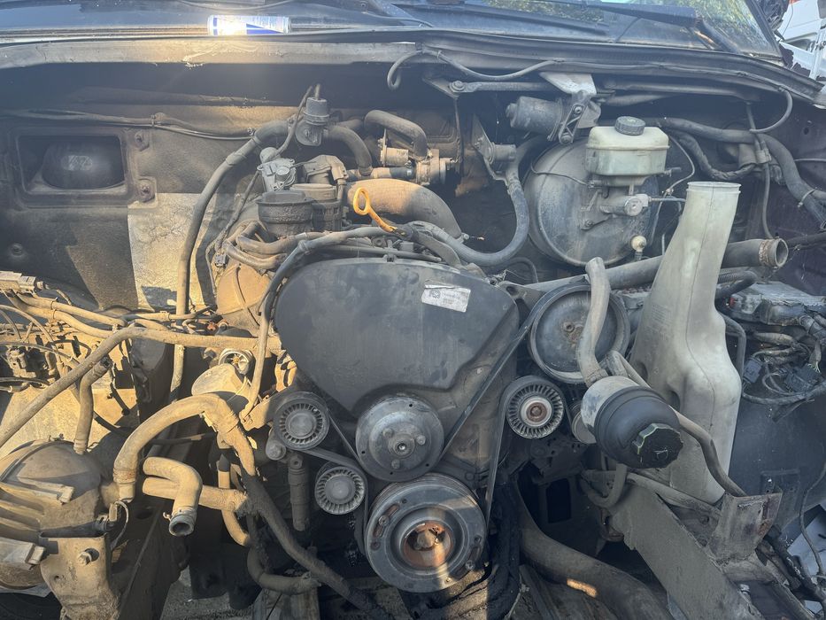 Двигател 2.5 Фолксваген крафтер/ VW crafter 2.5