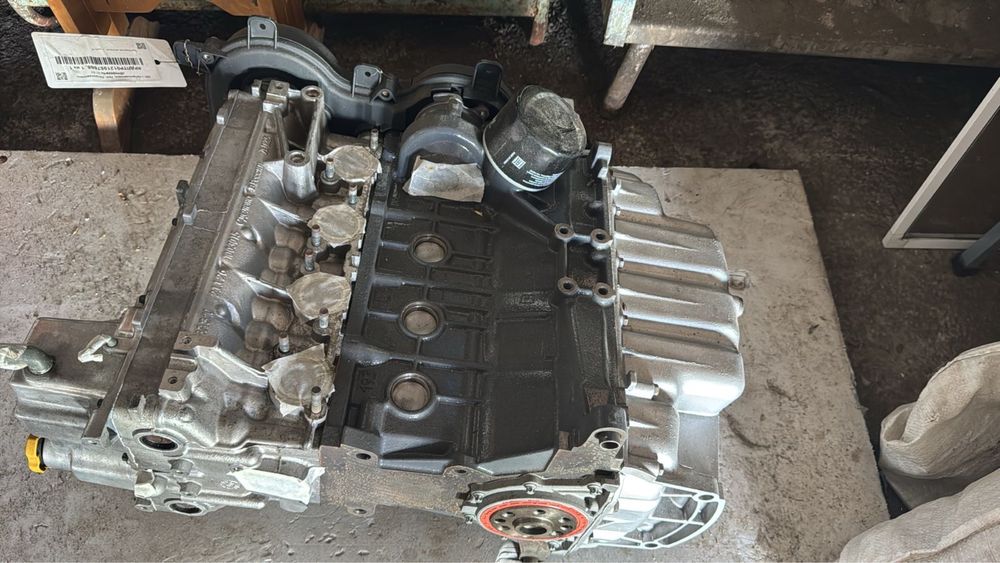 Продам новый двигатель ВАЗ 16 кл