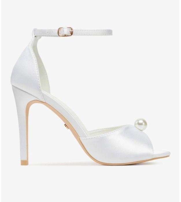 Sandale cu toc (mireasa)