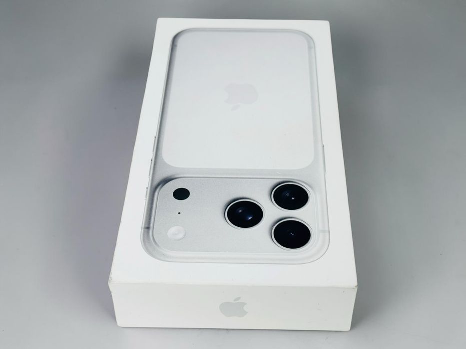 НОВ! Apple iPhone 17 Pro 256GB Silver Гаранция!