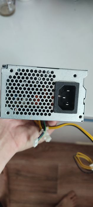 Блок питания HP Pro One