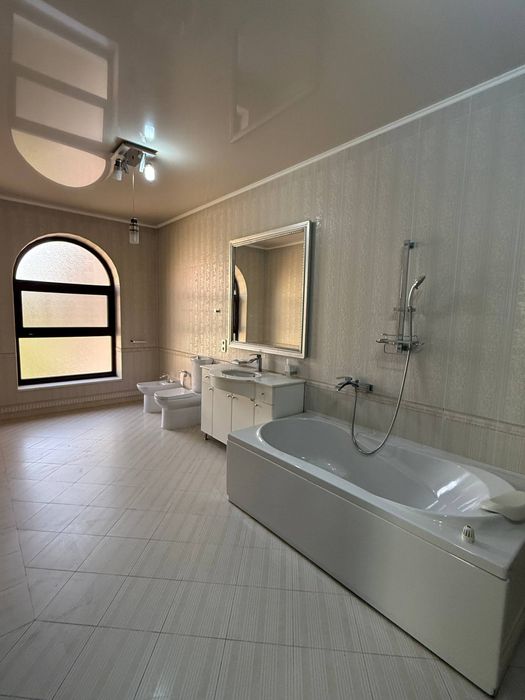 Срочно продаётся ЕвроДом 15,5-соток фасад 30-метр салом Чайхона