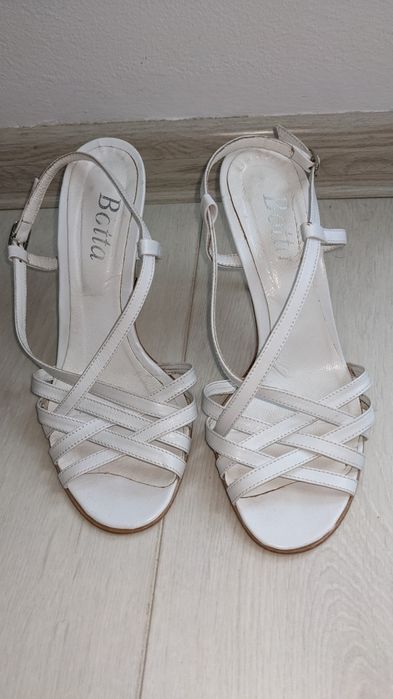 Sandale mireasă Botta mărimea 35