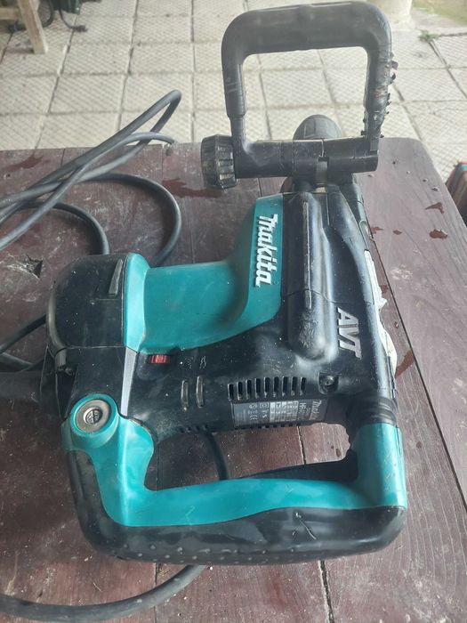 Перфоратор Макита