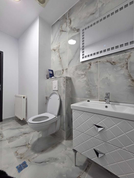 Inchiriere Clădire Birouri P+2-Ultracentral Ploiești-100mp/etaj+Curte