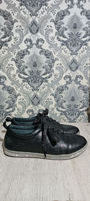 Мокасины со стразами 3000т