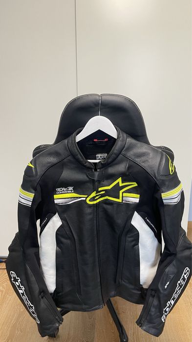 Echipament moto Alpinestars