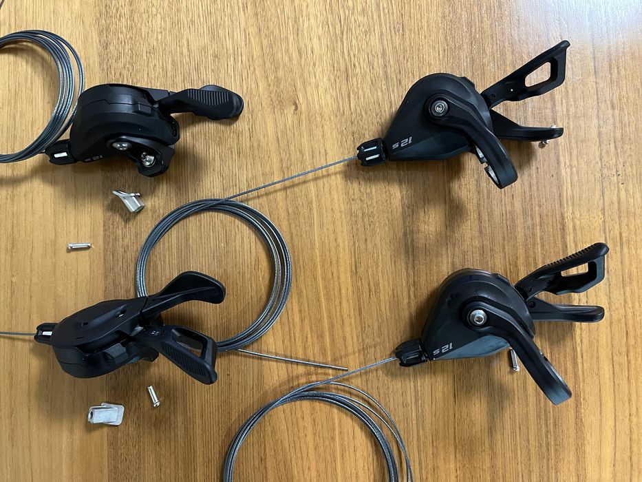SHIMANO SL-M6100 DEORE 12S Дясна команда