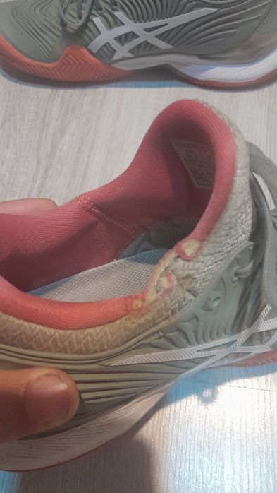 Маратонки  ASICS