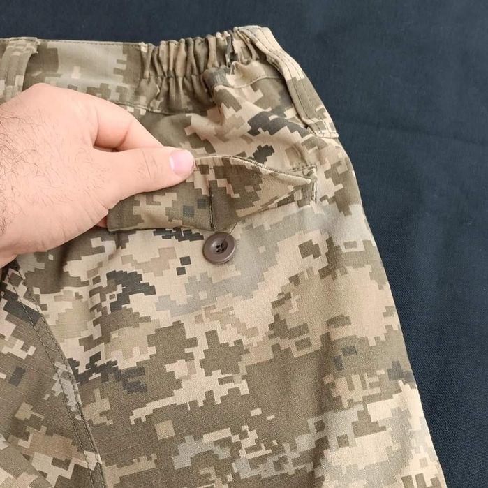 Камуфлажен панталон пиксел