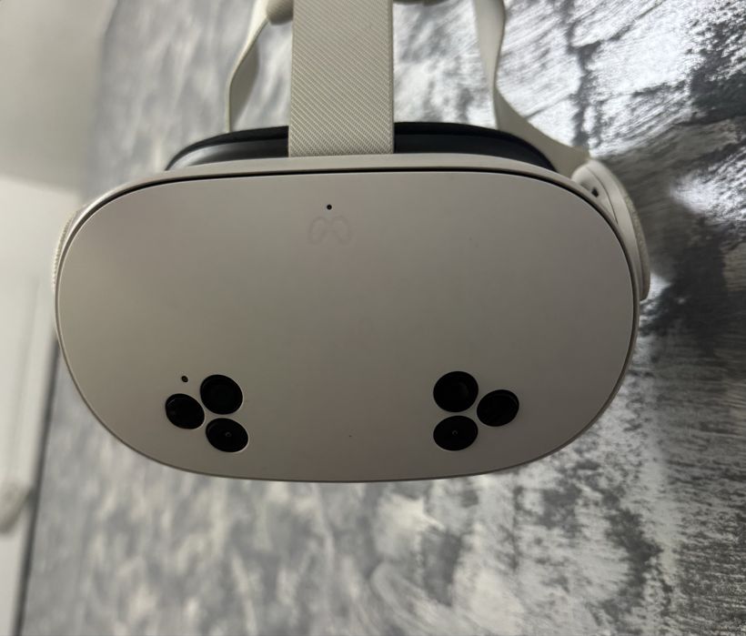 Ochelari VR Meta Quest 3S 128GB - Stare impecabilă, la cutie