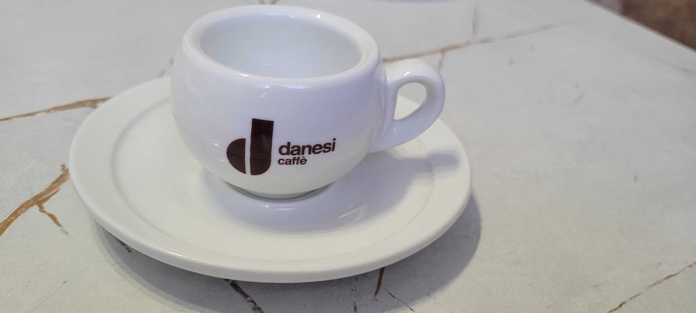 Чашки для эспрессо и капучино