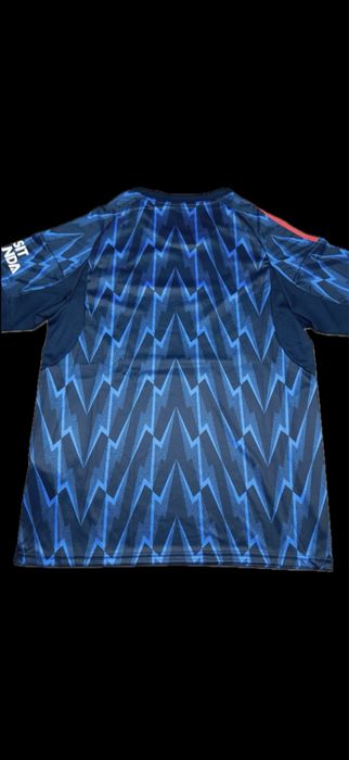 Tricou arsenal.