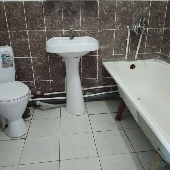 Сдается комната с санузлом