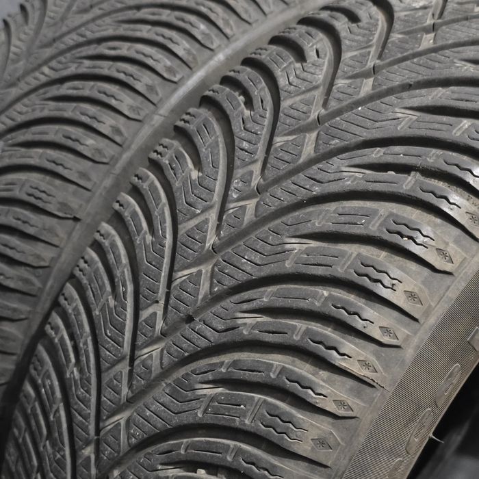 Зимни гуми 205/55 16