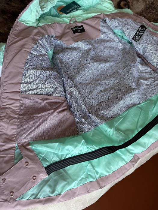 Зимная куртка, новая