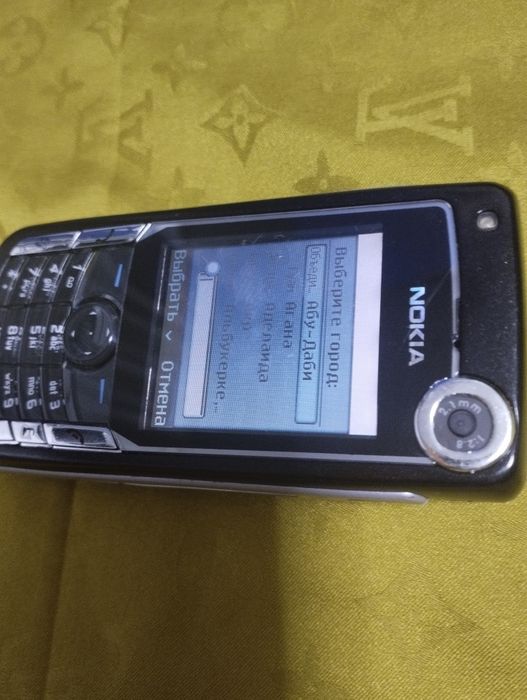 Assalom alekum Telefon Sotiladi Original Nokia 6680