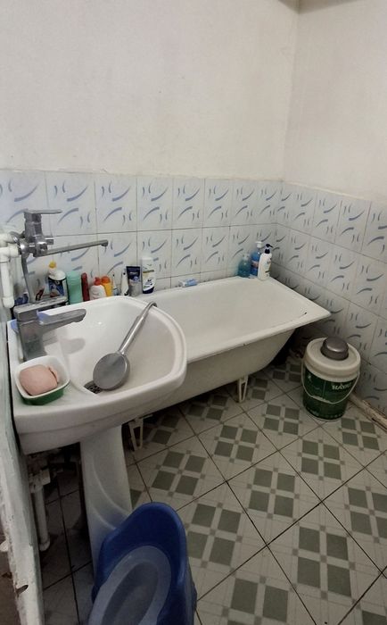 Zudlik bilan uy sotiladi