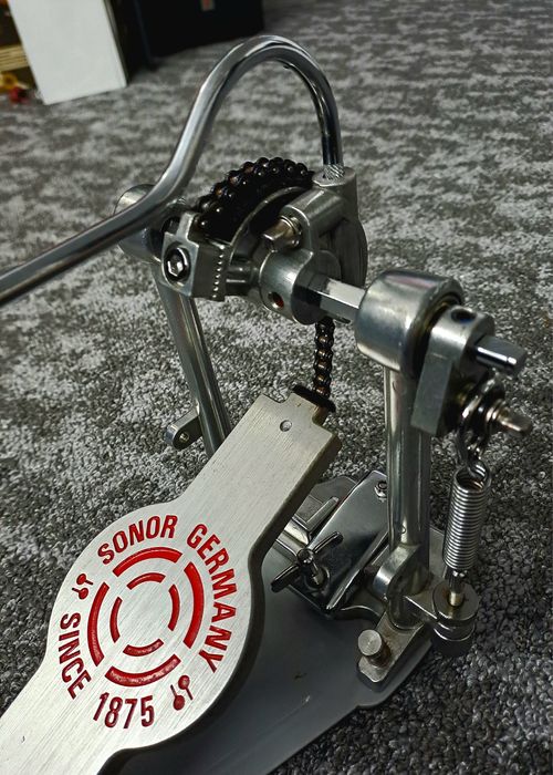 Pedală tobă mare (kick)SONOR SINCE 1875,ca nouă !