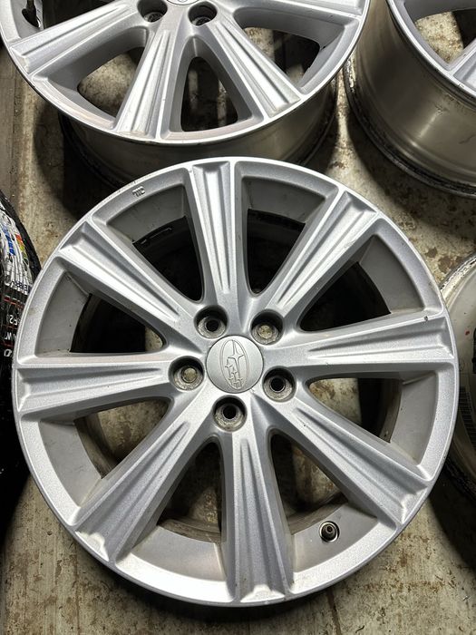 Продам диски на Субару 16 оригинал