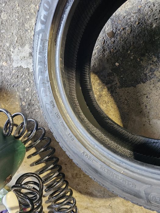 4 anvelope iarna 245 45 18 Goodyear Runflat  6.5mm 2020