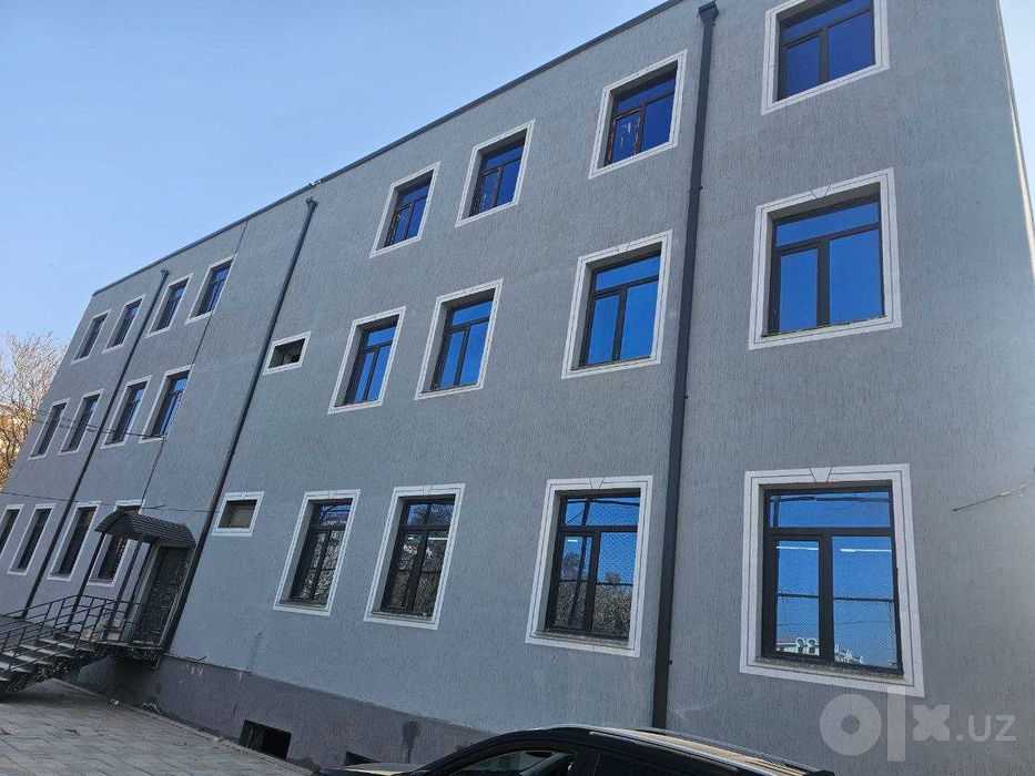 Продаётся торговое помешение с подвалом Общая площадь 391 кв. м.