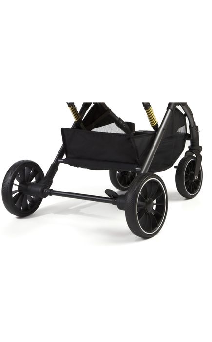 Коляска б/у детская до 4-х лет