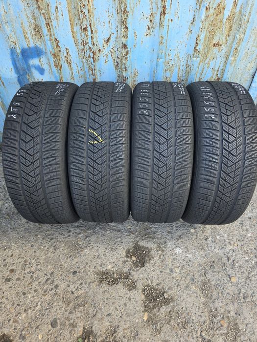Anvelope Iarnă 255.55.19 Pirelli An 2021 Profil 7,5 mm grosime