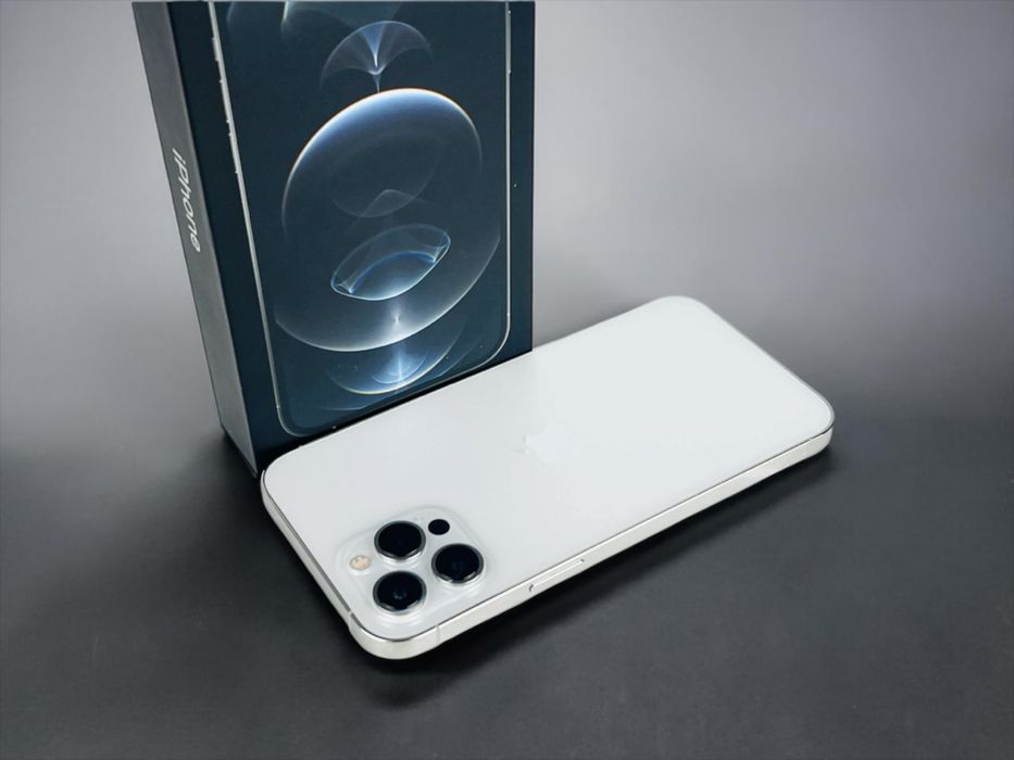 Apple iPhone 12 Pro Max 256GB Silver Отличен! Гаранция!