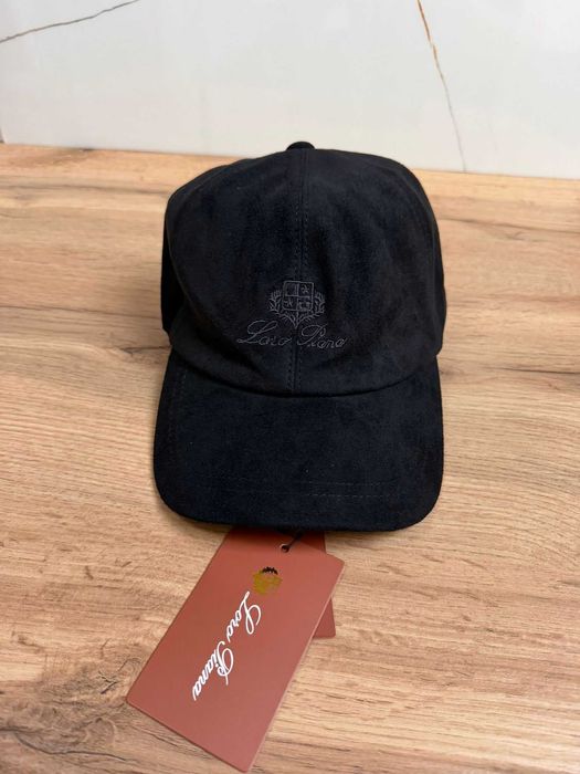 Loro Piana шапки