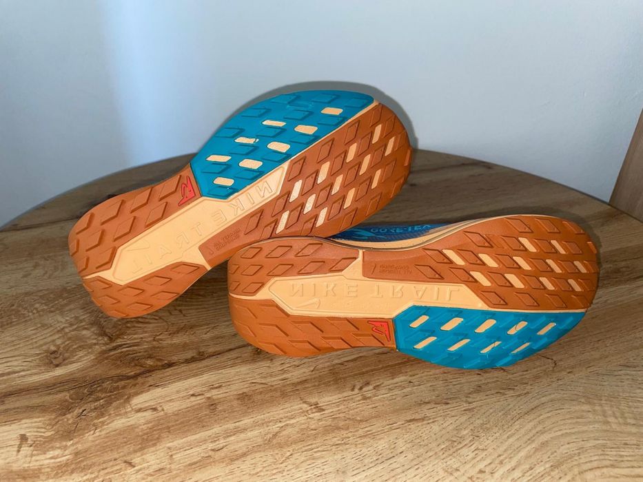 Adidasi NIKE Pegasus GTX nr 38
