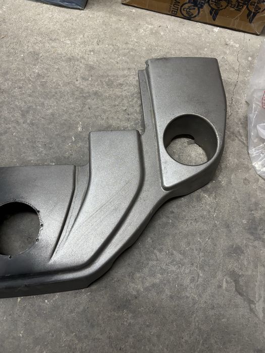 Крышка двигателя мерседес 211 5.5 компрессор