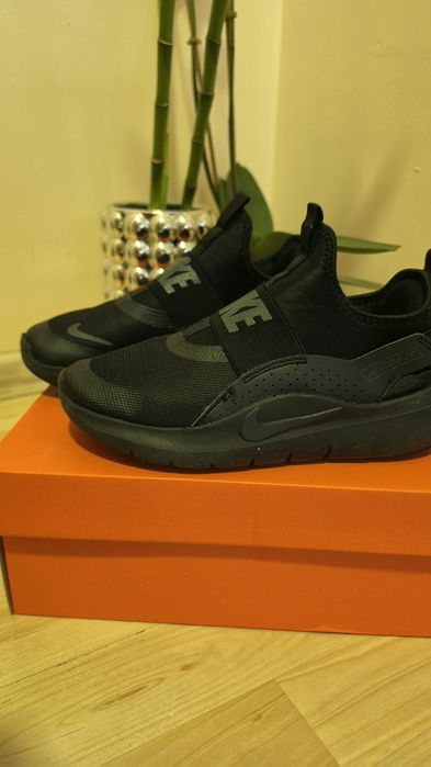 Маратонки за момче Nike Flex Runner 4