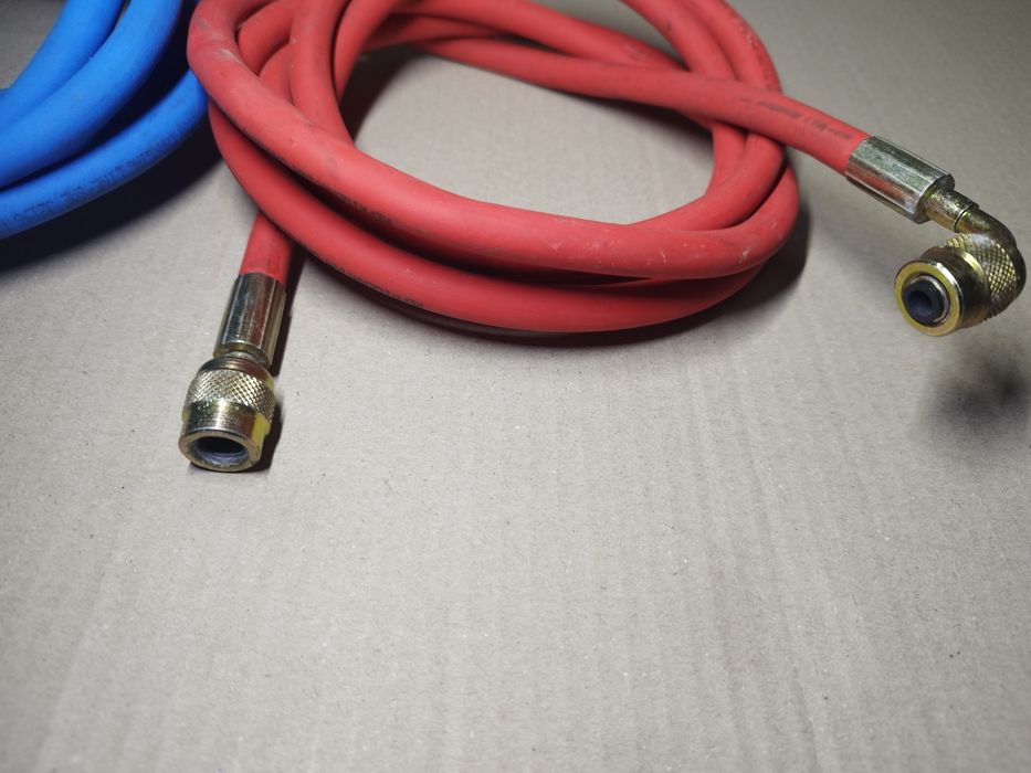 Маркучи за зареждане на фреон 2,2 метра